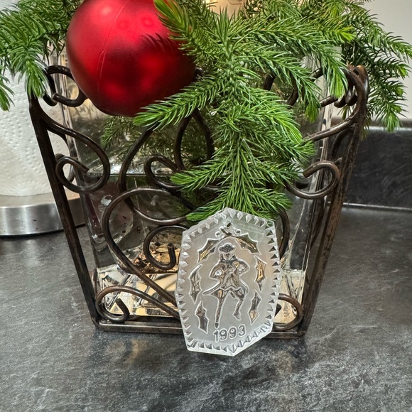 Waterford Crystal 1993 ornament - Picture 7 of 11